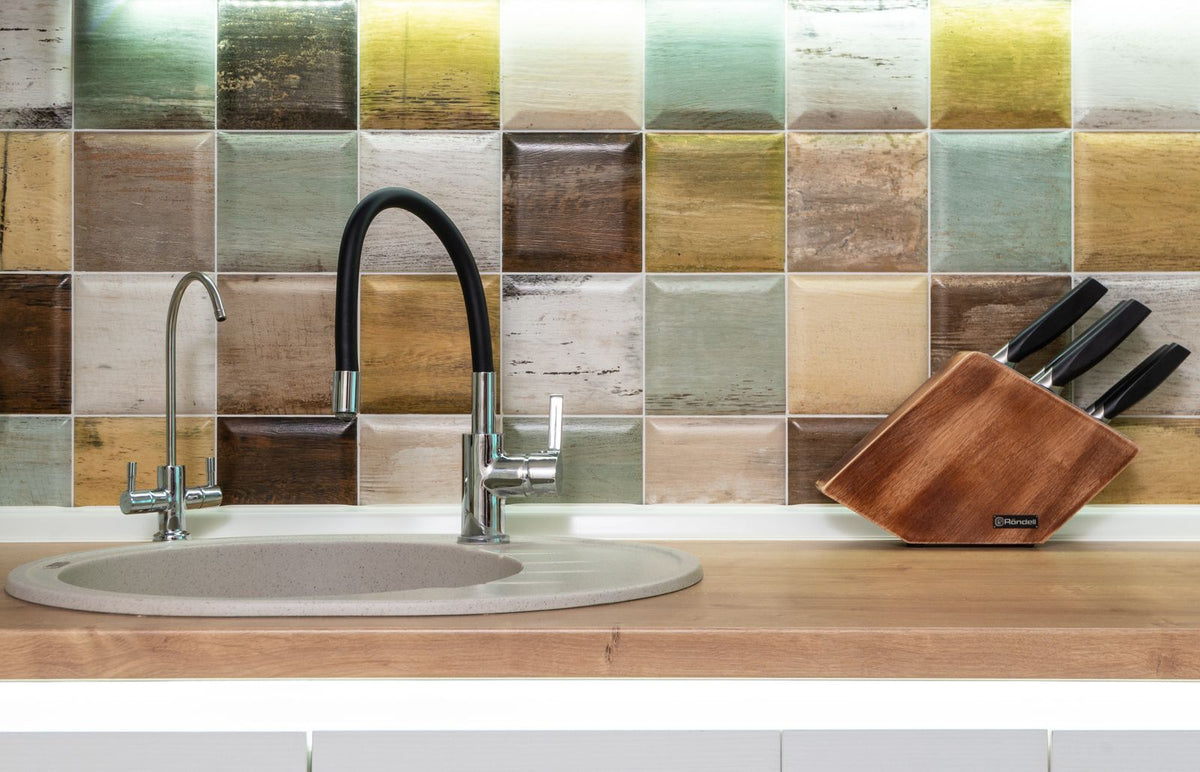 Mosaic Splashbacks and How to Grout Mosaic Tiles